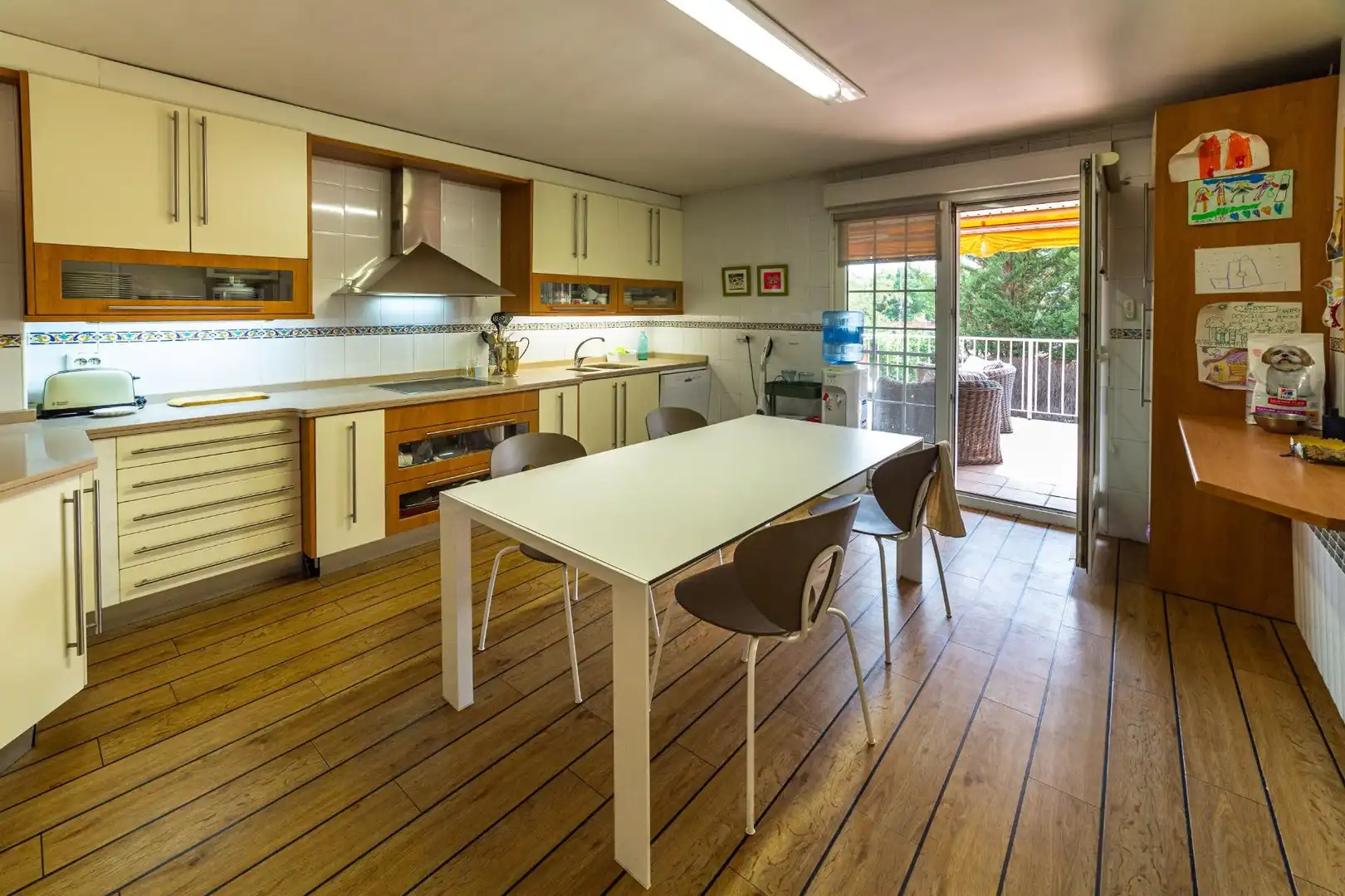 Cocina de Casa adosada en venta en Simancas con Calefacción, Jardín privado y Alarma