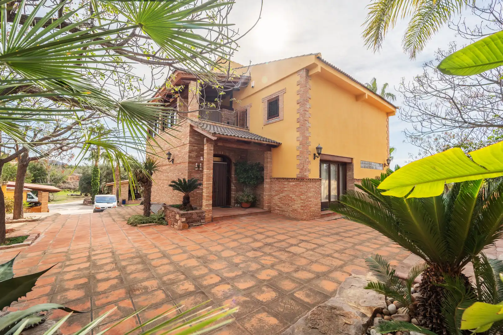 Vista exterior de Casa o xalet en venda en Náquera amb Aire condicionat, Calefacció i Jardí privat