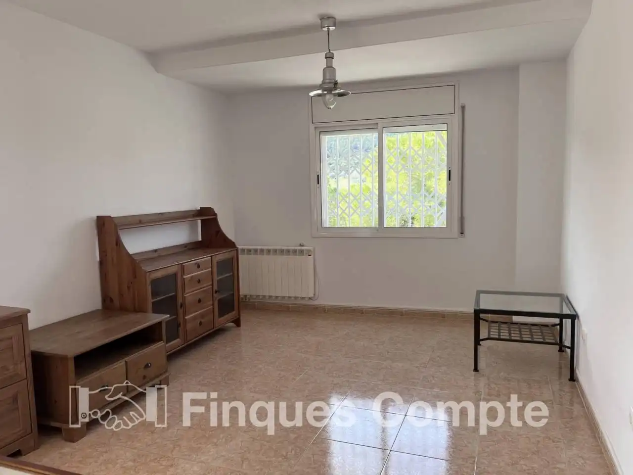 Sala d'estar de Casa adosada en venda en Bonastre amb Calefacció i Terrassa