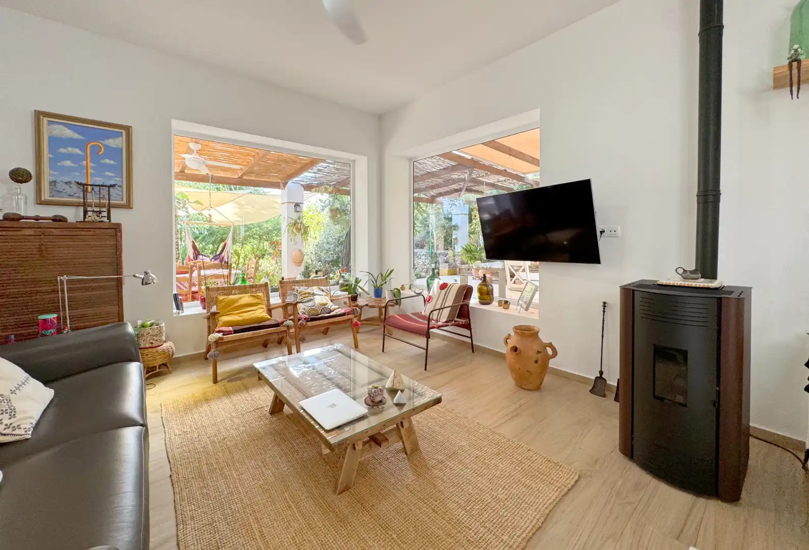 Sala d'estar de Casa o xalet en venda en Alhaurín de la Torre amb Aire condicionat, Calefacció i Jardí privat