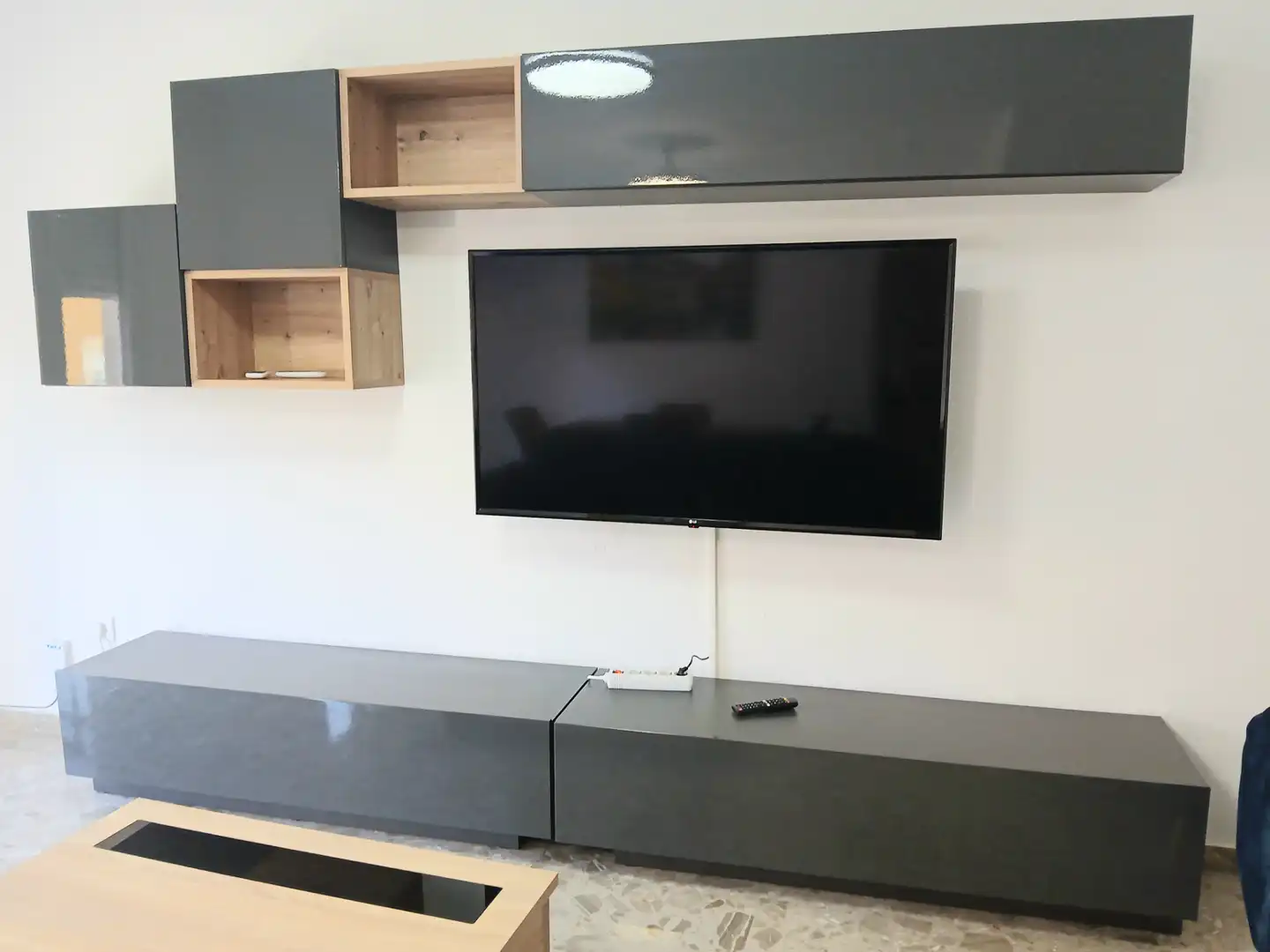 Wohnzimmer von Wohnung zur untervermieten in Almería mit Klimaanlage, Möbliert und Ofen
