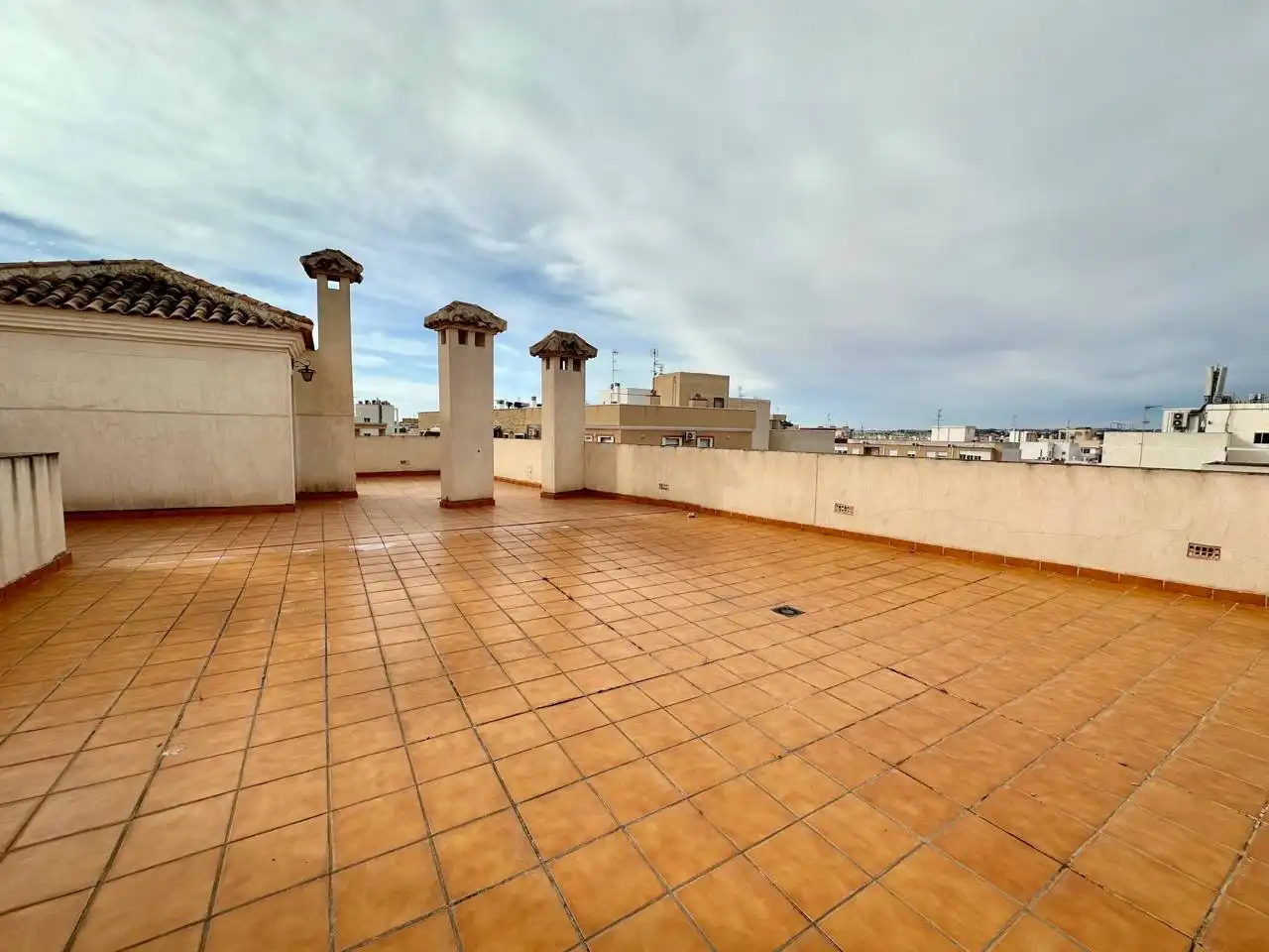 Àtic amb terrassa de lloguer a Centro, imagen 16