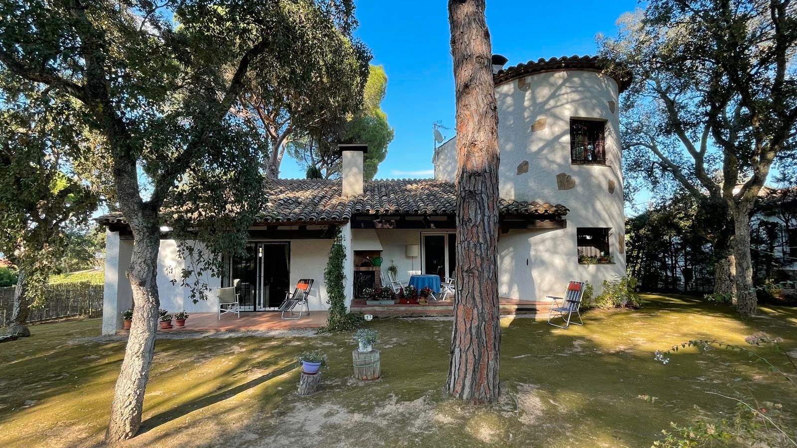 Vista exterior de Casa o xalet en venda en Santa Cristina d'Aro amb Jardí privat, Moblat i Forn