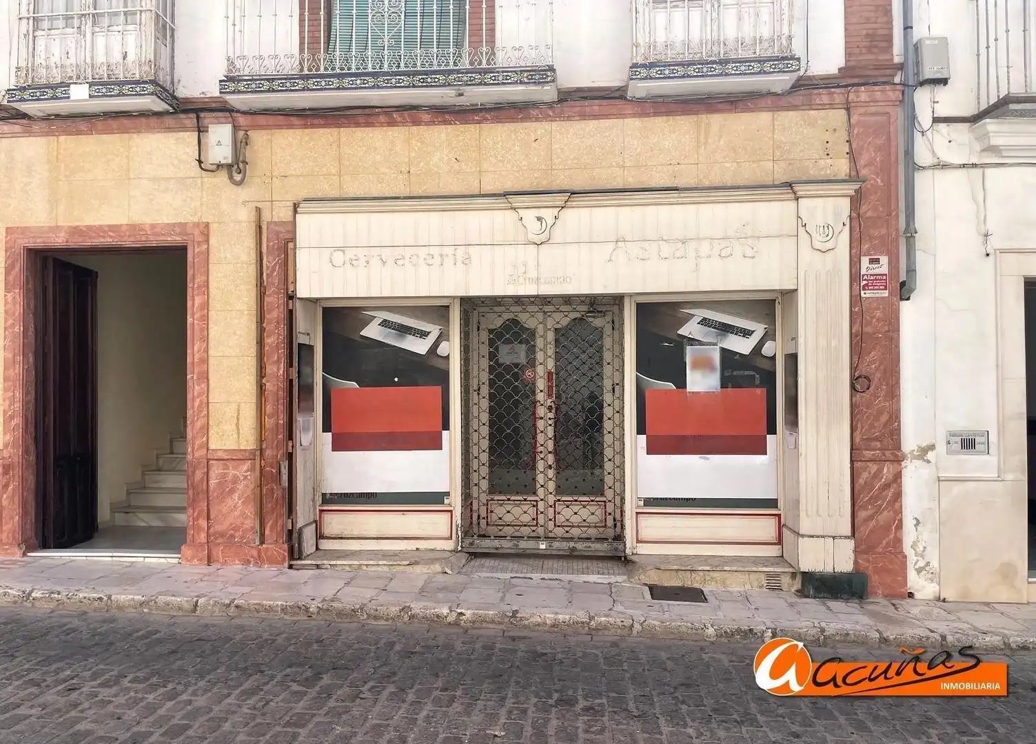 Business premises for sale in Mesones