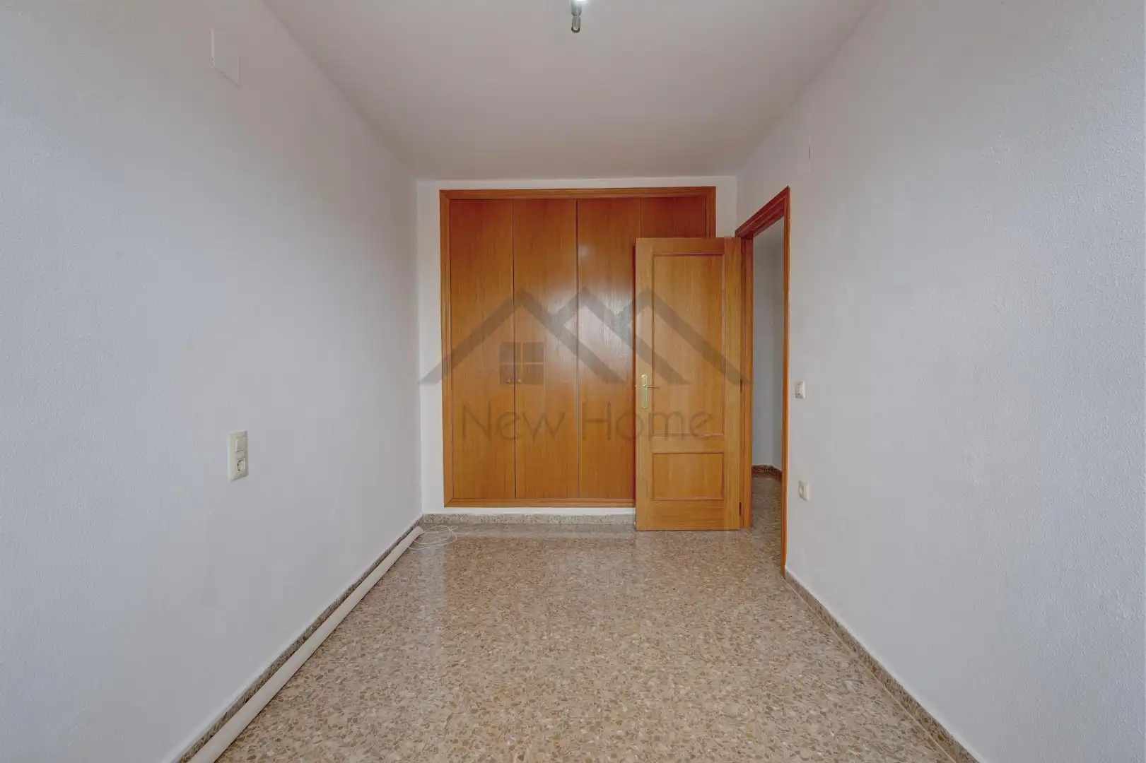 Flat for rent in La Pobla de Vallbona  with Heating, Terrace and Storage room