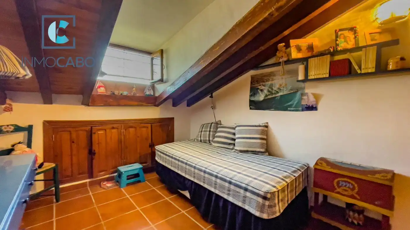 Dormitori de Casa o xalet en venda en Cartagena amb Terrassa i Moblat