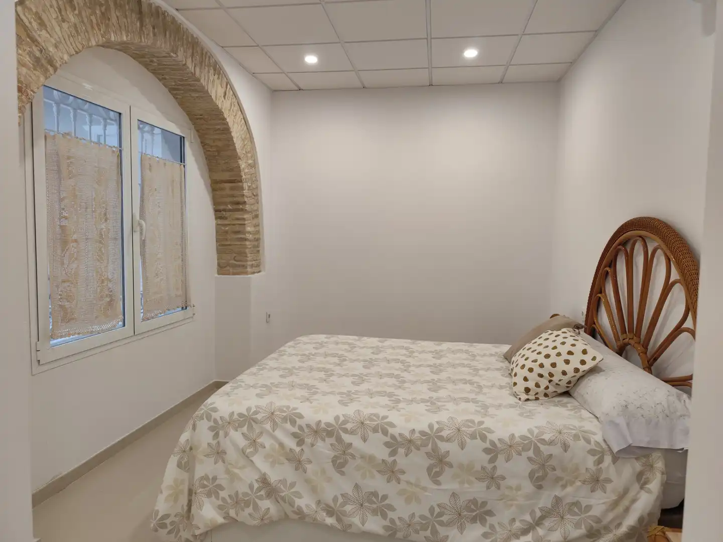 Ground floor for rent in Calle Santo Domingo, Centro - Calzada - Cabo Noval