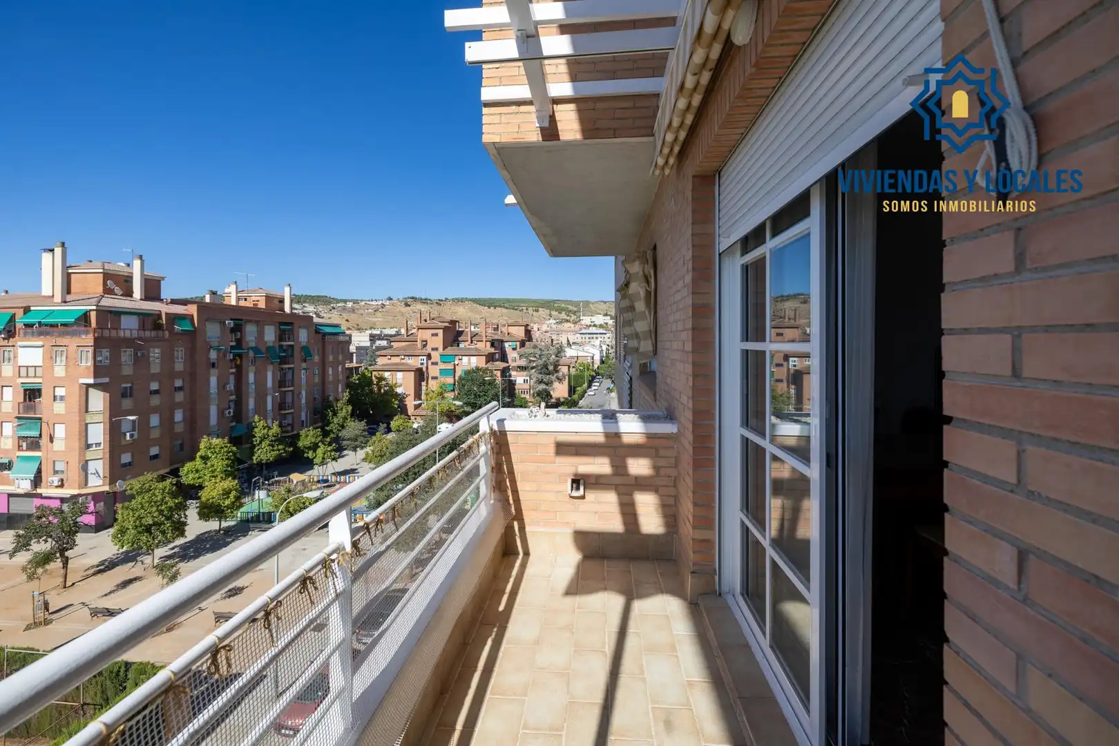 Apartament amb ascensor en venda a Genil, imagen 2