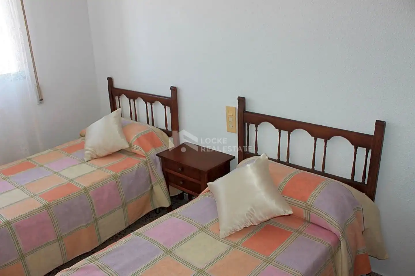 Habitación de Apartamento de alquiler en Benicasim / Benicàssim con Terraza, Piscina y Piscina comunitaria