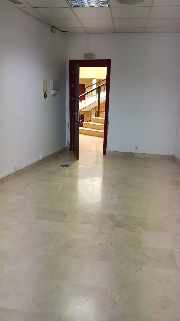 Bureau avec ascenseur à louer à Pisa, imagen 6
