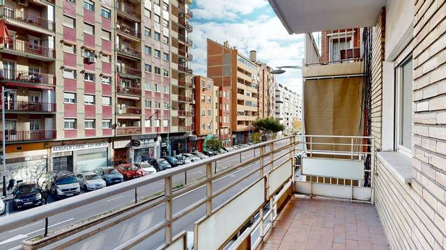 Piso en Venta en Avenida FLETA (TENOR) en La Granja