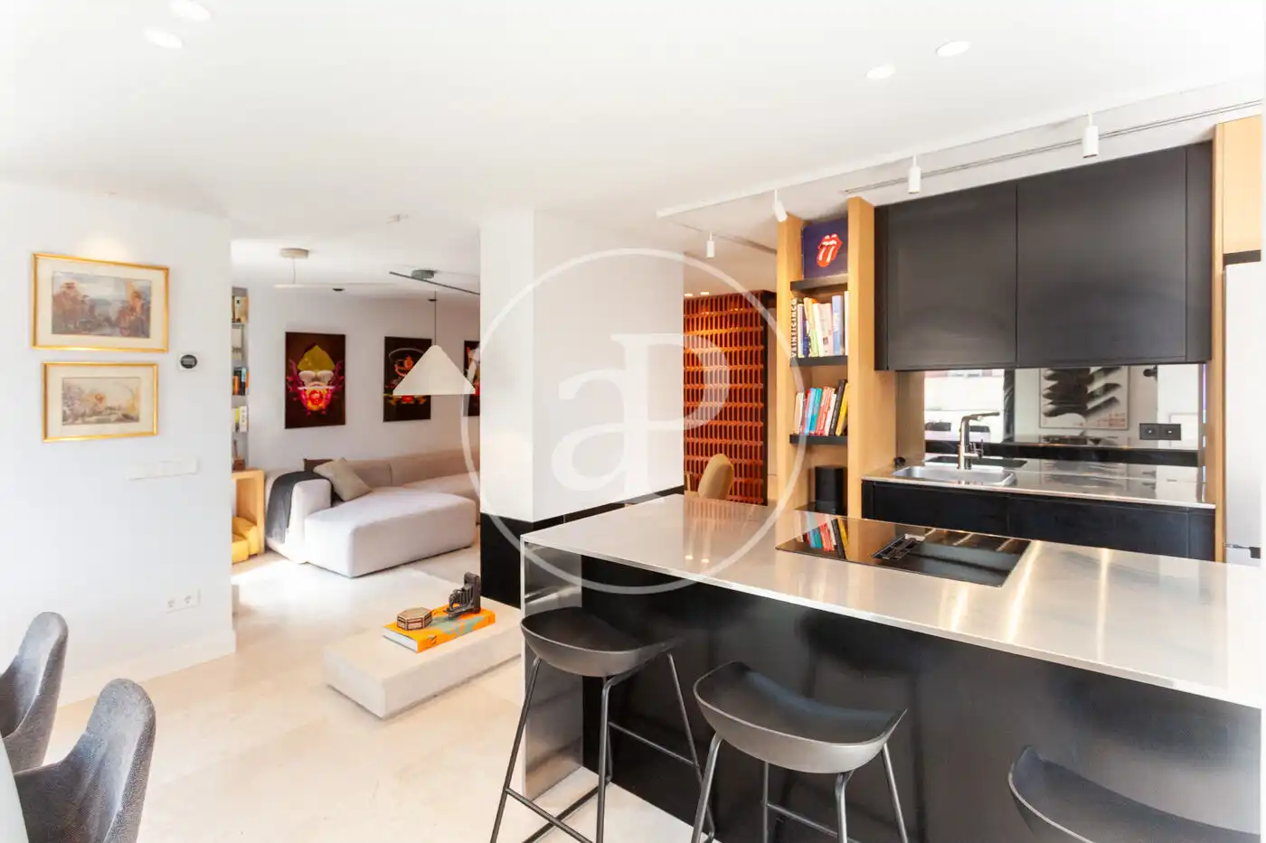 Living room of Flat for sale in Madrid  with Air Conditioner, Heating and Terrace