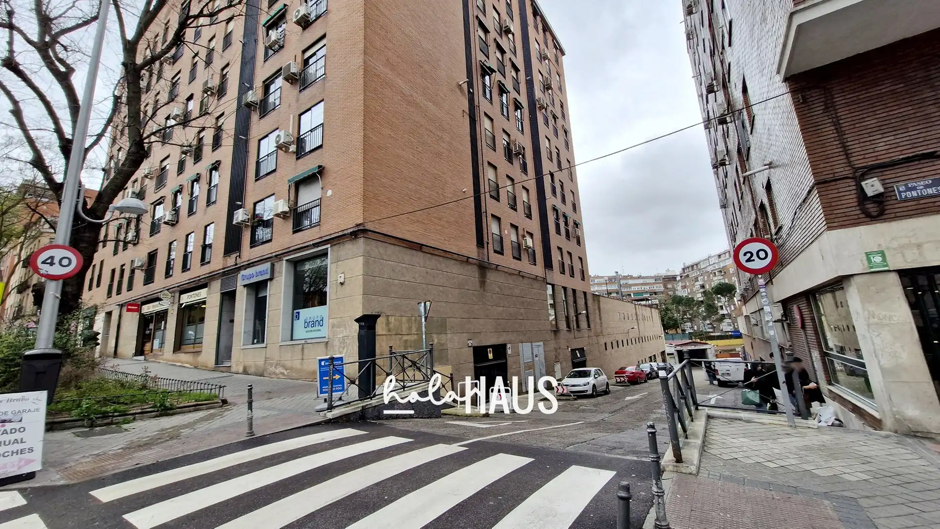 Vista exterior de Garaje en venta en Madrid