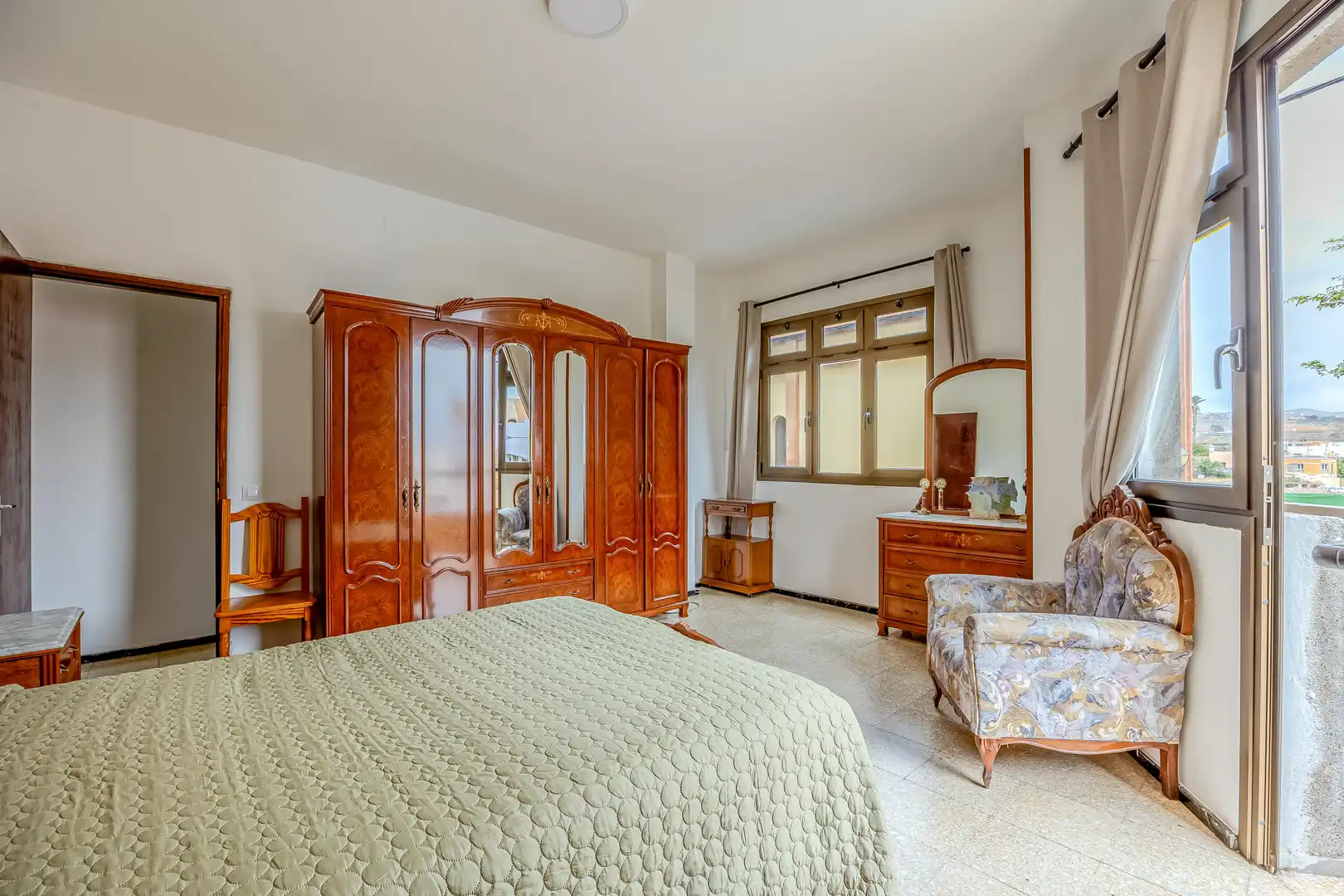 Habitación de Piso en venta en Telde con Terraza, Trastero y Balcón