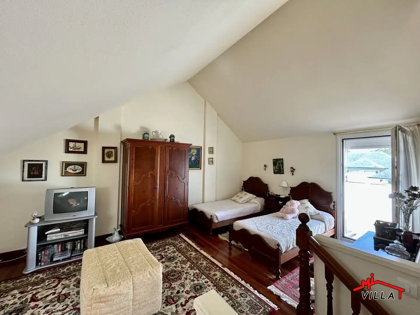 Habitación de Casa o chalet en venta en Laredo con Calefacción y Amueblado
