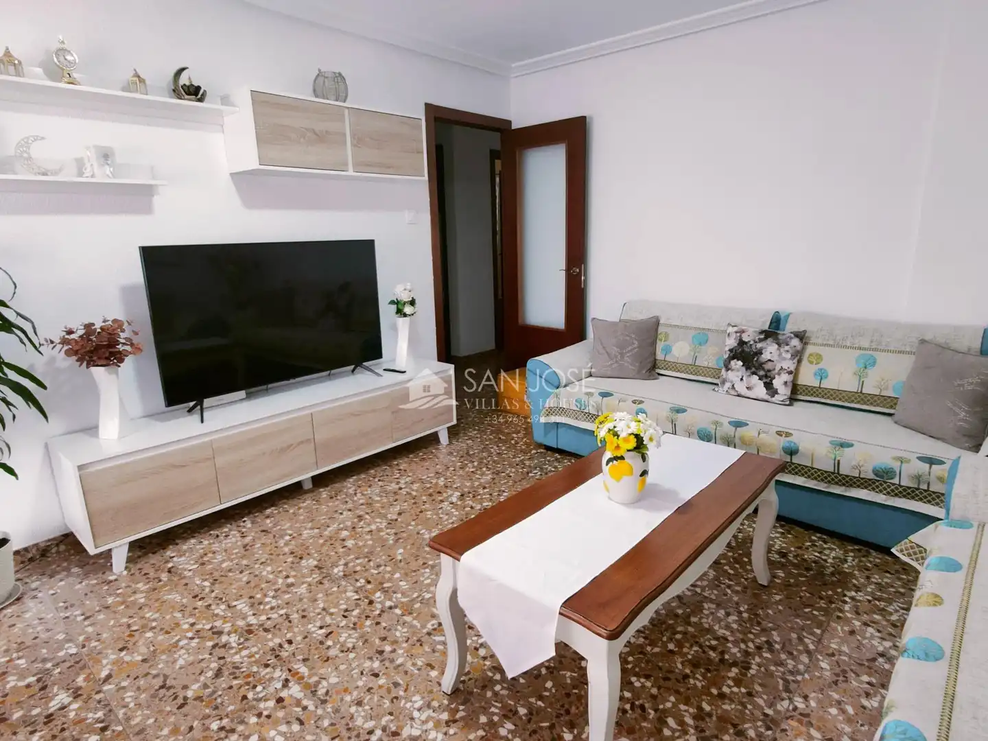 Sala d'estar de Pis en venda en Aspe amb Terrassa, Traster i Moblat