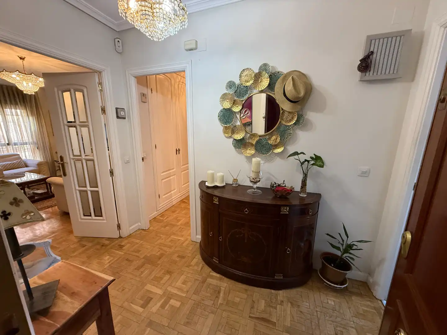 Wohnung zum Verkauf in Madrid mit Klimaanlage, Heizung und Privatgarten
