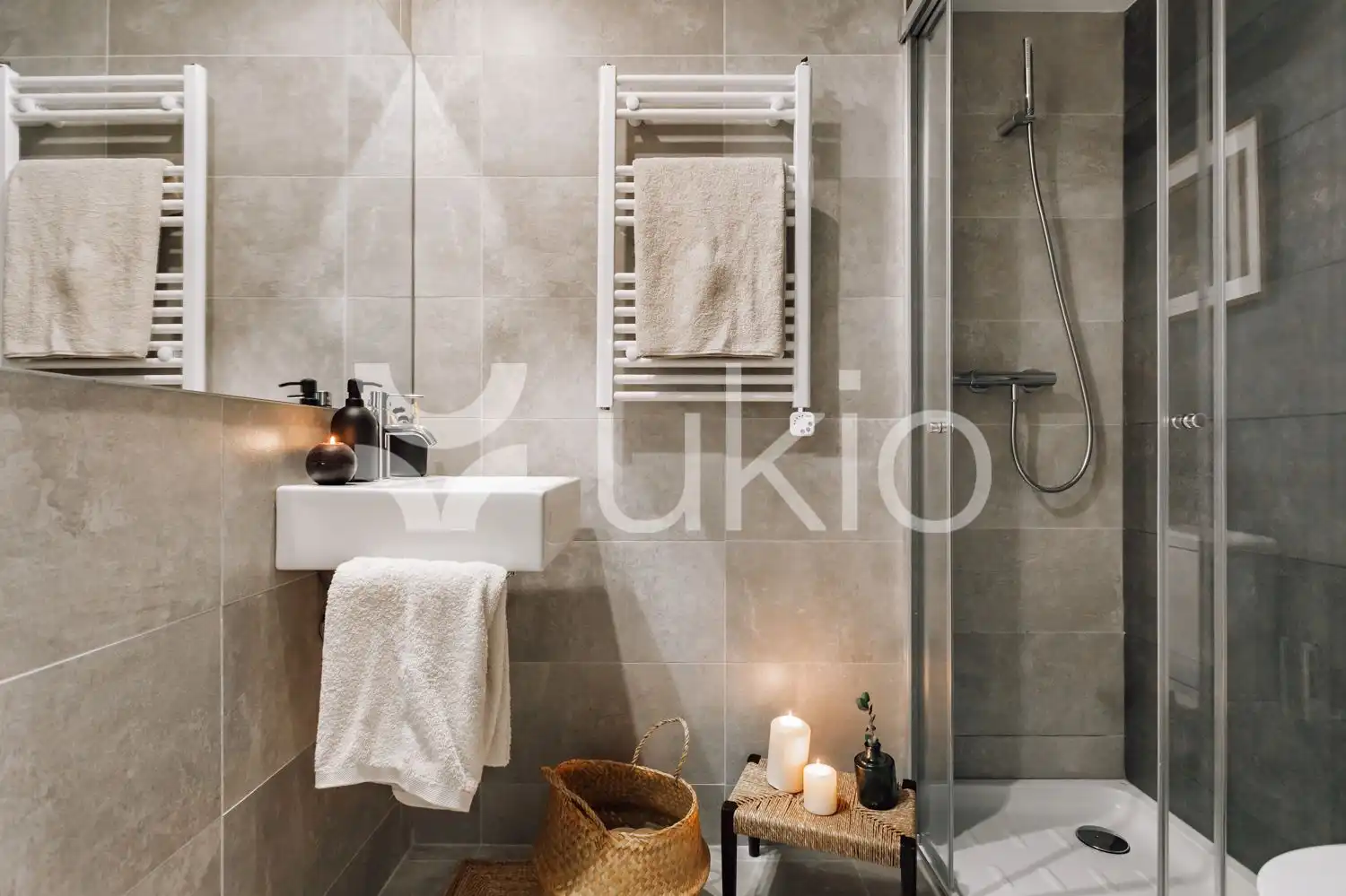 Apartment with lift to rent in Gran Via de les Corts Catalanes, imagen 21