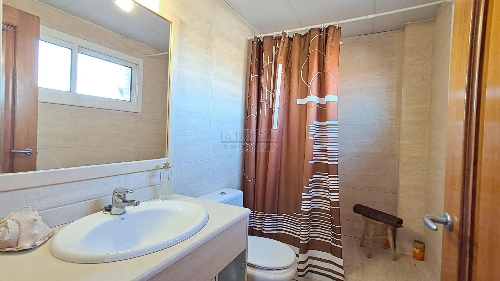 Adosado con terraza en venta en Carrer Belgrad, imagen 18