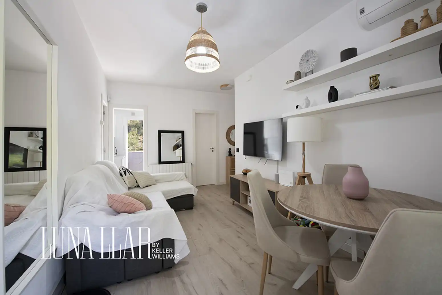 Living room of Attic for sale in Castelldefels  with Air Conditioner and Terrace