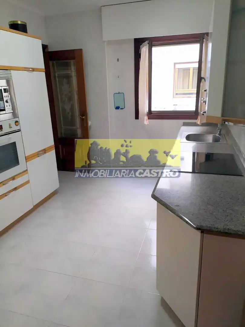 Appartamento con ascensore in vendita a Centro, imagen 4