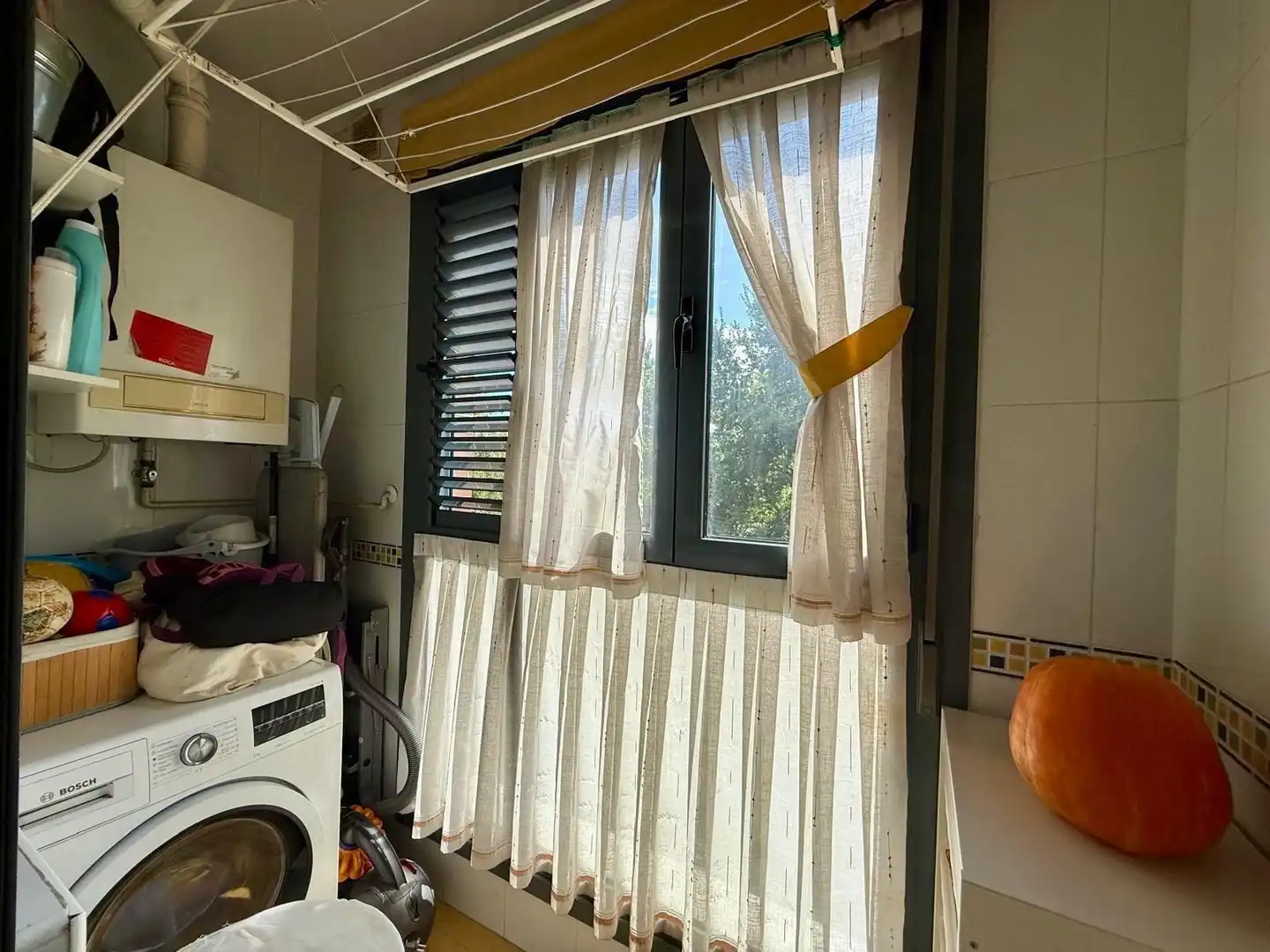 Terrassa de Pis en venda en Oviedo  amb Calefacció, Jardí privat i Traster