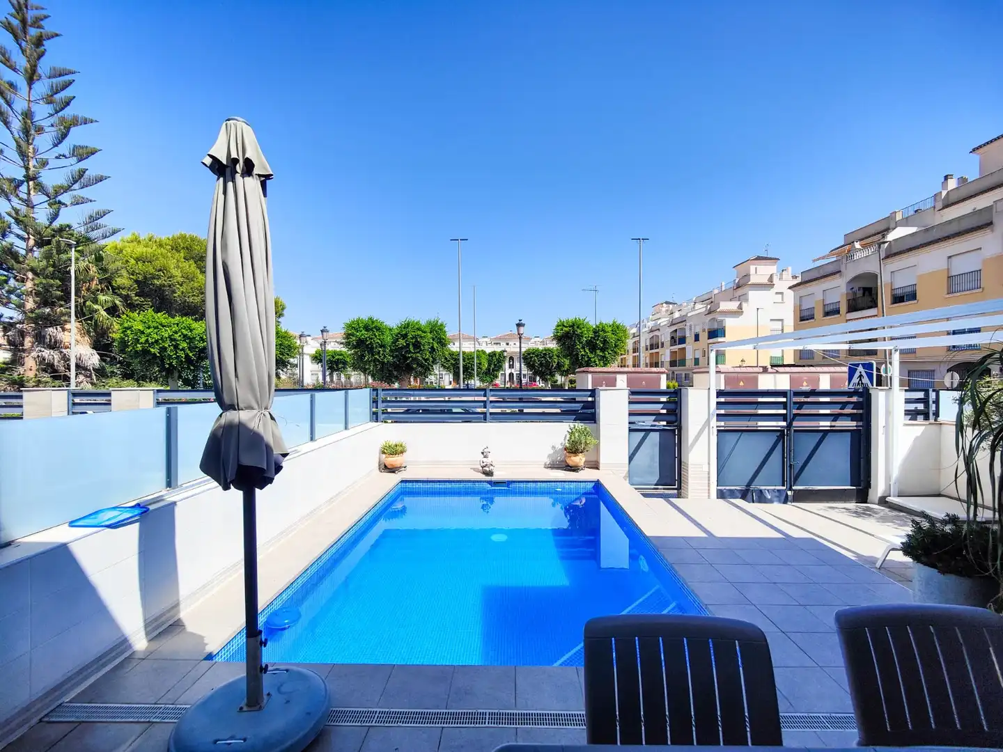 Casa aparellada amb piscina en venda a Formentera del Segura, imagen 10