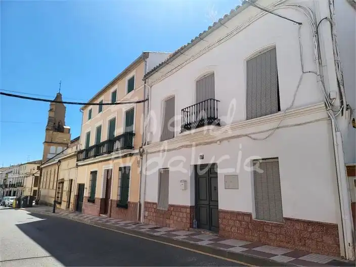 Casa adosada en venda