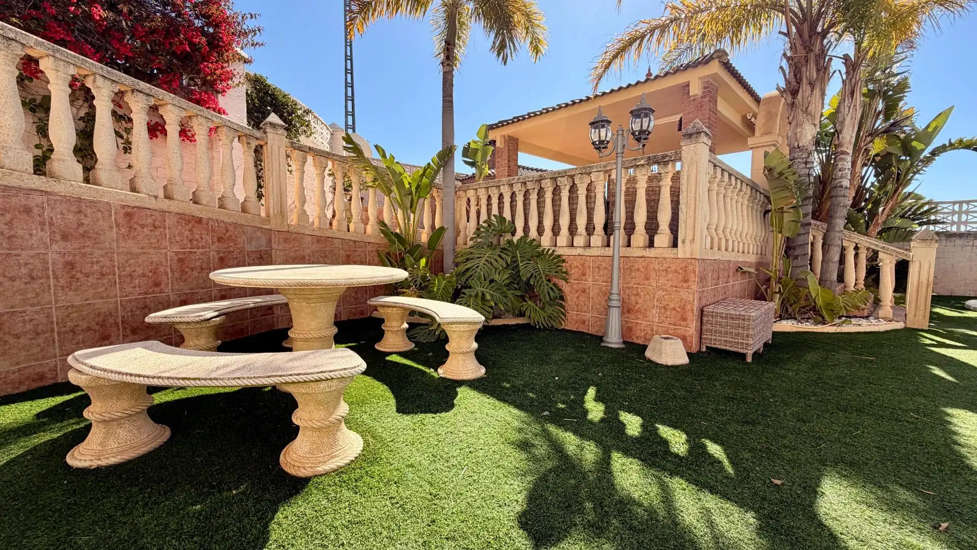 Terrace of Houses for sale in Elche / Elx  with Air Conditioner, Heating and Terrace
