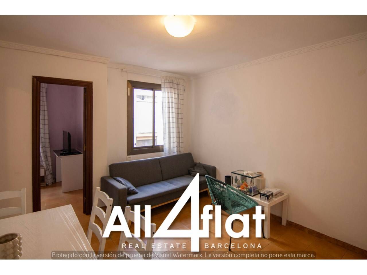 Bedroom of Flat for sale in L'Hospitalet de Llobregat  with Parquet flooring and Furnished