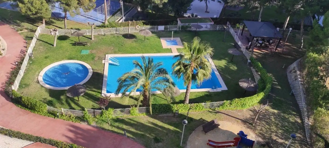 Flat with lift to rent in Carrer de Ramon y Cajal 19, imagen 3