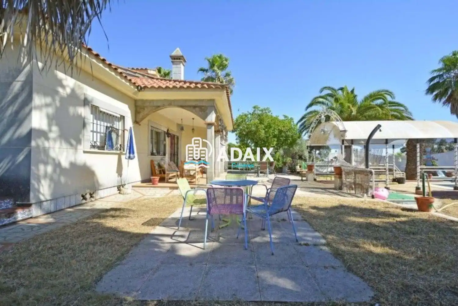 Chalet con terraza en venta en Polígono Casar de Cáceres, imagen 3