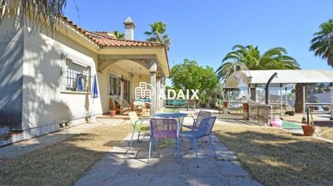Este impresionante chalet, con una amplia piscina, se encuentra en la exclusiva urbanización El Monte del Casar, en el municipio d, imatge 3