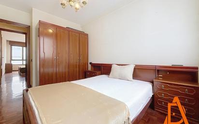 Bedroom of Flat for sale in Gijón 