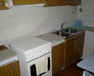 Cuina de Pis en venda en Manresa amb Calefacció i Traster