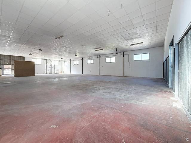 Nave industrial en Alquiler en Onil