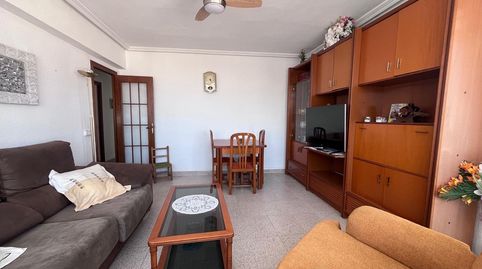 Foto 2 de Piso en venta en Los Ángeles, Alicante / Alacant