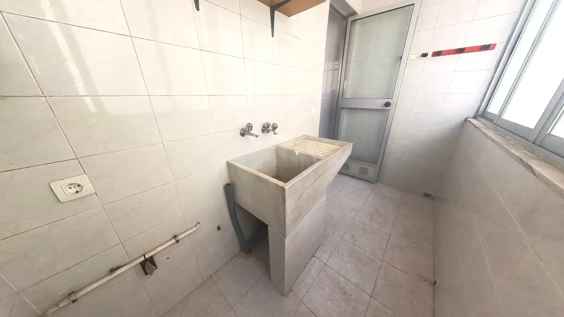 Badezimmer von Wohnungen zum Verkauf in Benigànim mit Balkon