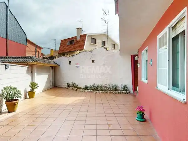 Houses for sale in Rúa de Manuel Costas Bastos, Cabral - Candeán