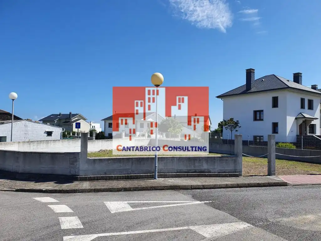 Außenansicht von Residential zum Verkauf in Coaña