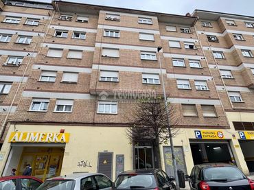 Pis amb ascensor en venda a Sur