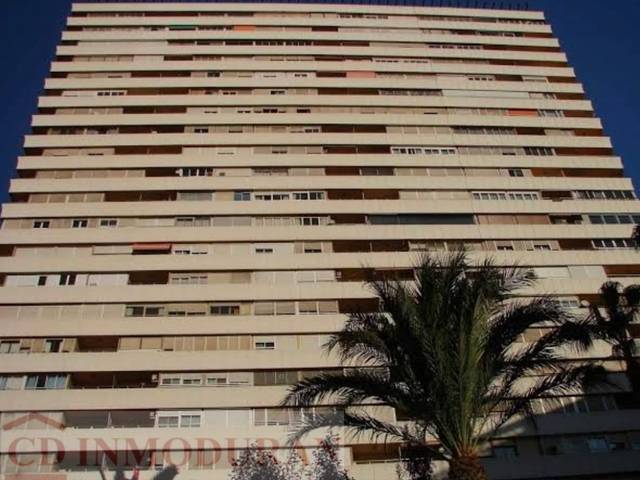 Piso en Venta en Avenida Alcalde Alfonso De Rojas en Campoamor