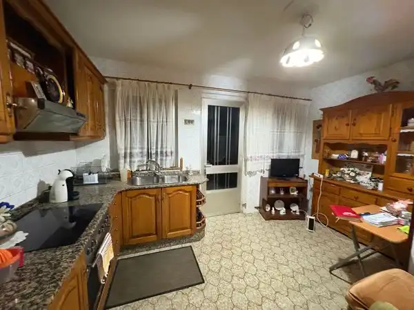 Küche von Haus oder Chalet zum Verkauf in Narón mit Heizung, Privatgarten und Abstellraum