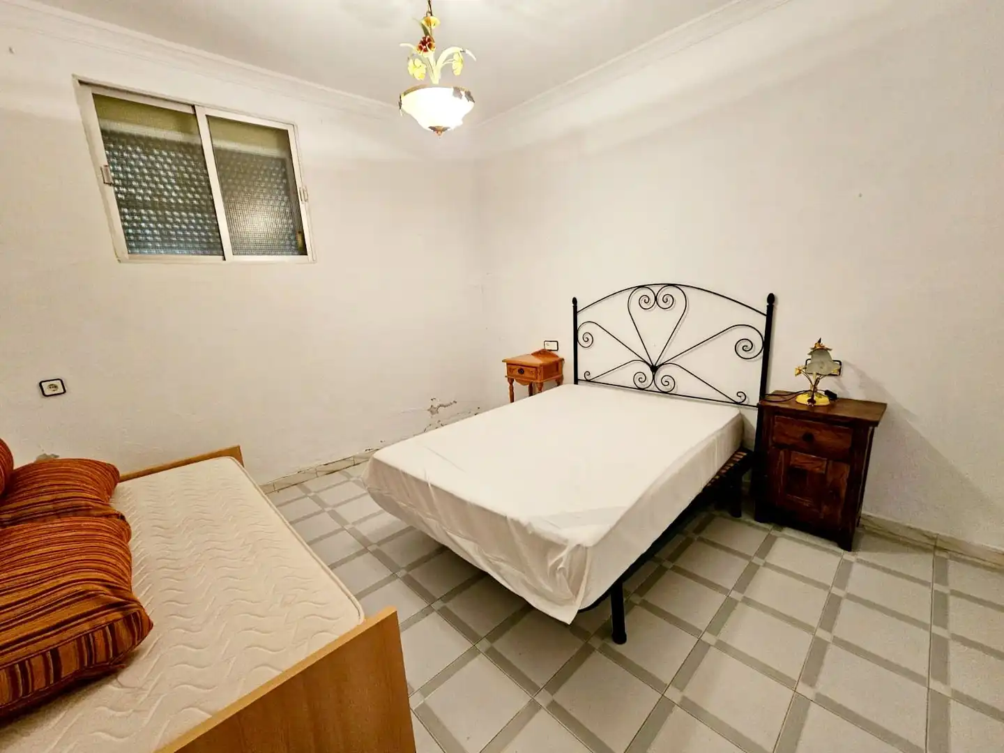Habitación de Piso en venta en El Bosque con Terraza, Trastero y Balcón