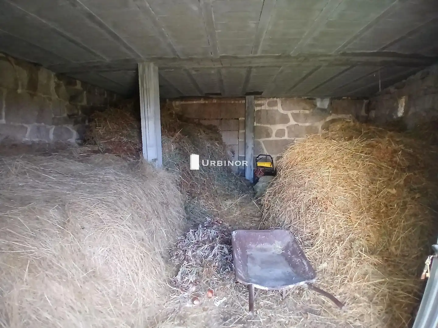 Finca rústica en venda a Porqueira