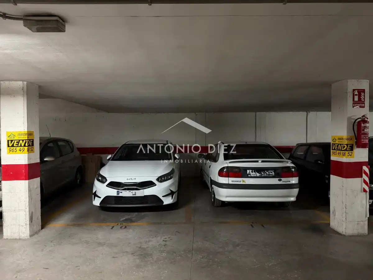 Parking for sale in Aspe Centro