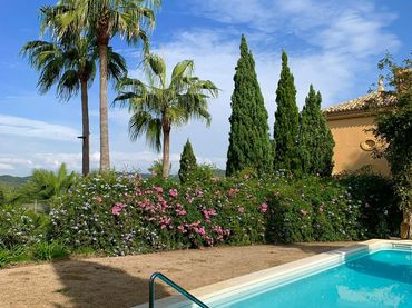 Casa con piscina en venta en Puerto de Sotogrande - La Marina