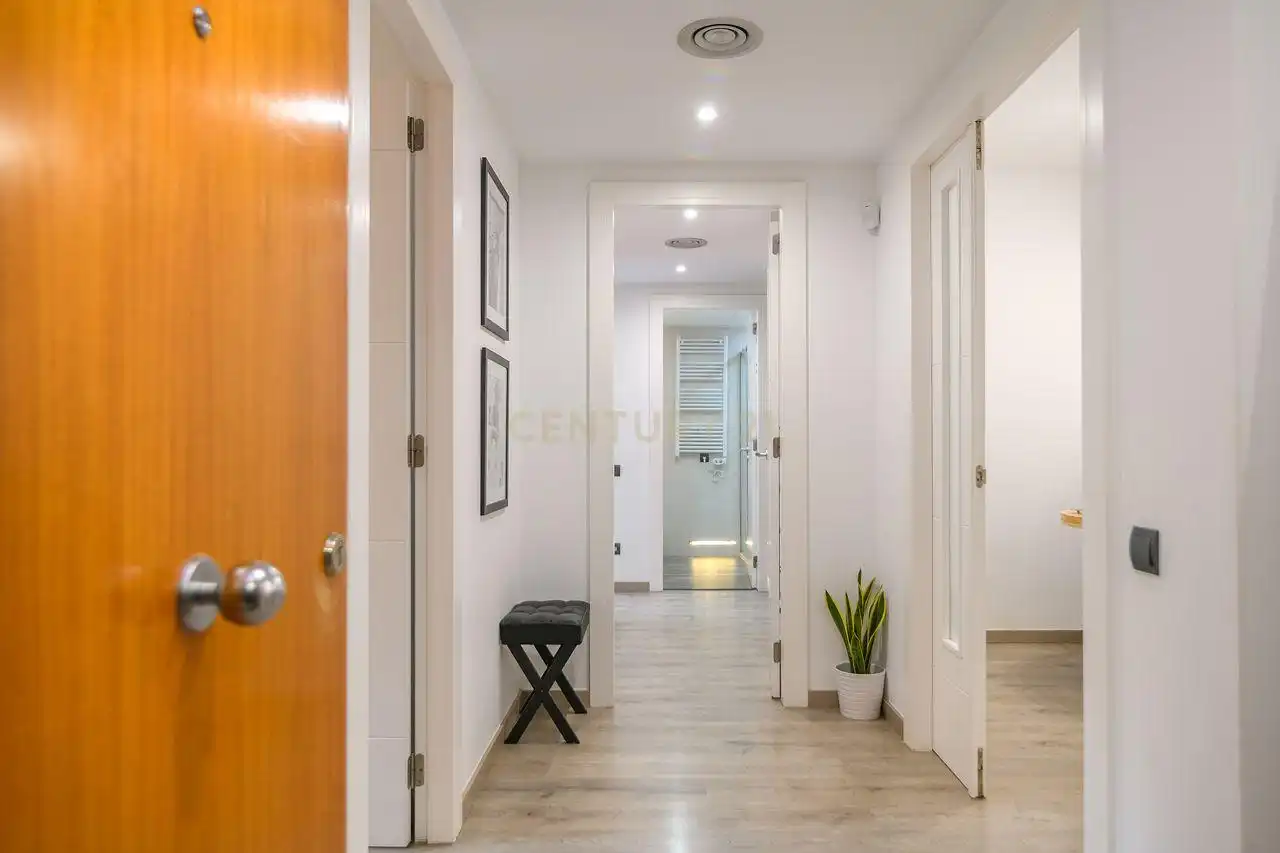 Apartamento en venta en Molins de Rei con Aire acondicionado, Trastero y Balcón