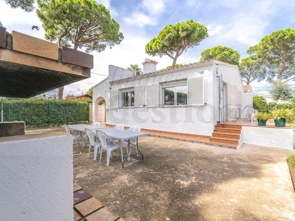 Casa o xalet en venda a Calle Forjador Del, 3, Platja de Mont-roig