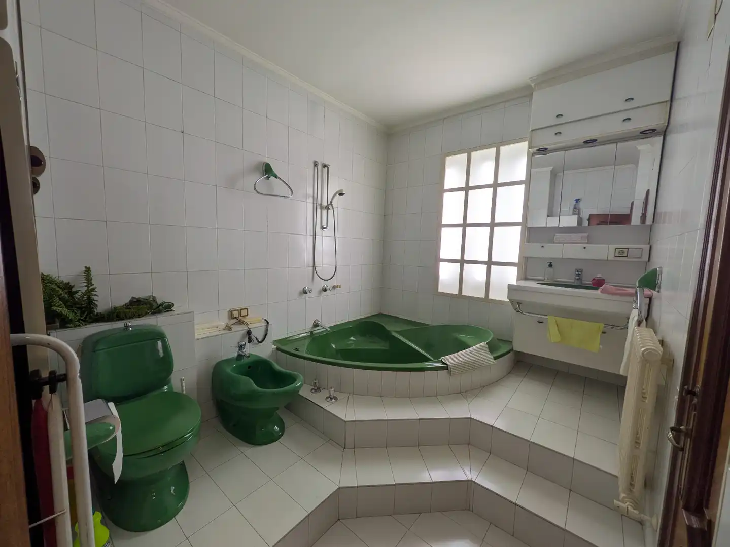 Baño de Piso en venta en Bilbao  con Calefacción y Amueblado
